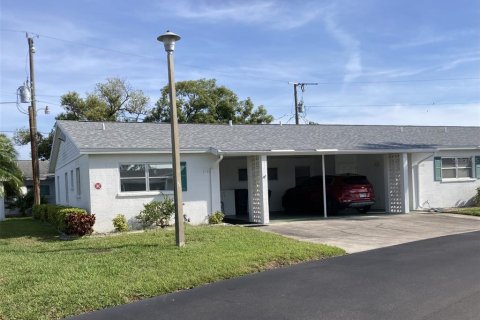 Casa en Bradenton, Florida 2 dormitorios, 78.22 m2 № 2122094