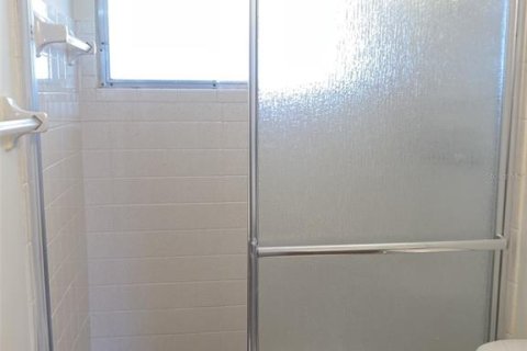 Casa en venta en Bradenton, Florida, 2 dormitorios, 78.22 m2 № 2122094 - foto 11