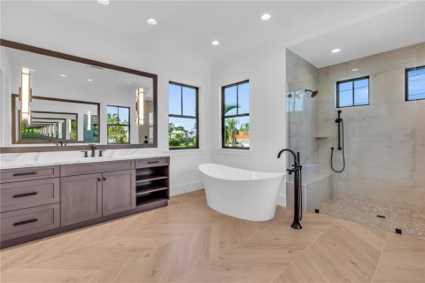 Casa en venta en Sarasota, Florida, 4 dormitorios, 403.47 m2 № 2239660 - foto 25