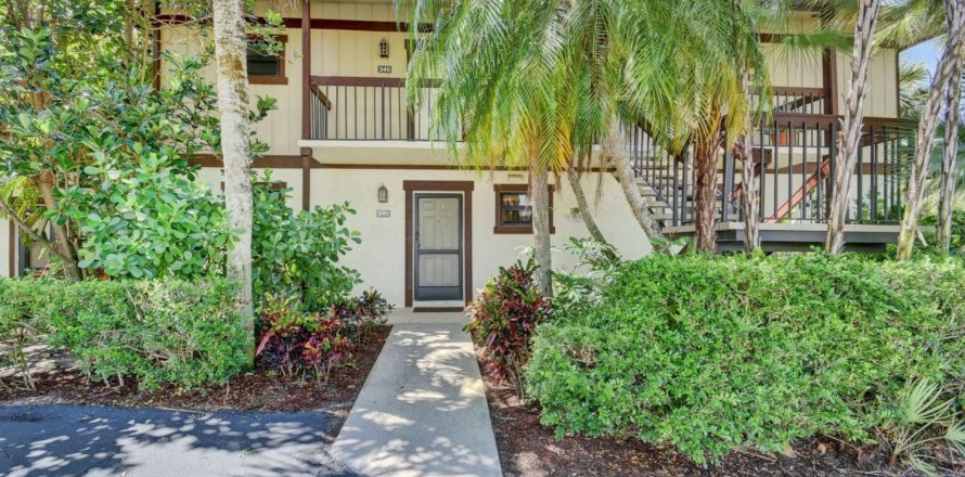Condo in Wellington, Florida, 2 bedrooms  № 1210451