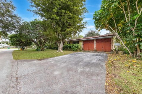 Casa en venta en Miami, Florida, 3 dormitorios, 169.83 m2 № 1992281 - foto 2