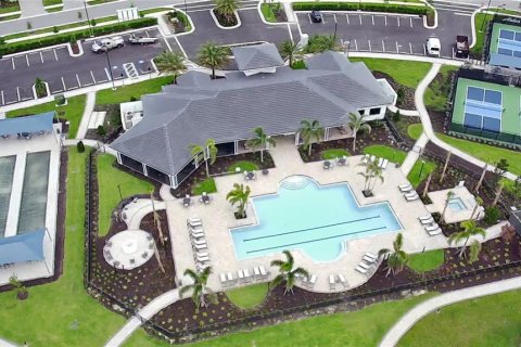 Villa ou maison à vendre à North Port, Floride: 2 chambres, 153.66 m2 № 1821517 - photo 29