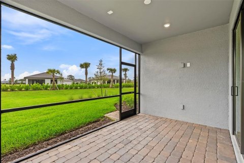 Villa ou maison à vendre à North Port, Floride: 2 chambres, 153.66 m2 № 1821517 - photo 18