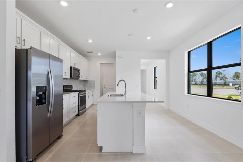 Villa ou maison à vendre à North Port, Floride: 2 chambres, 153.66 m2 № 1821517 - photo 8