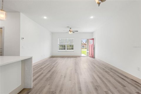 House in Ocala, Florida 4 bedrooms, 155.98 sq.m. № 1820938 - photo 6