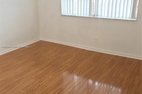 Купить кондоминиум в Плантация, Флорида 2 спальни, 94.3м2, № 1956237 - фото 13