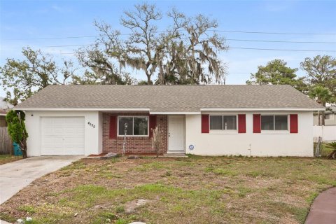 House in Orlando, Florida 3 bedrooms, 107.77 sq.m. № 2225386