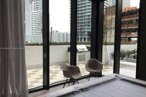 Condominio en venta en Miami, Florida, 2 dormitorios, 123.1 m2 № 2056500 - foto 20