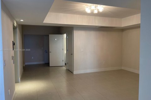 Condominio en venta en Miami, Florida, 2 dormitorios, 123.1 m2 № 2056500 - foto 9
