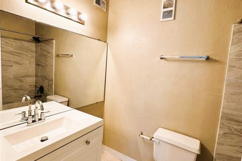 Copropriété à louer à Orlando, Floride: 1 chambre, 52.03 m2 № 2104732 - photo 13