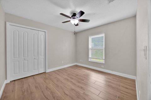 Casa en venta en Davenport, Florida, 4 dormitorios, 192.4 m2 № 1651292 - foto 17