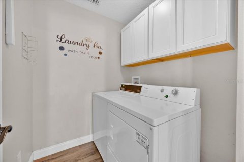 Casa en venta en Davenport, Florida, 4 dormitorios, 192.4 m2 № 1651292 - foto 21