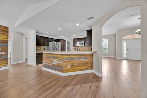 Casa en venta en Davenport, Florida, 4 dormitorios, 192.4 m2 № 1651292 - foto 10