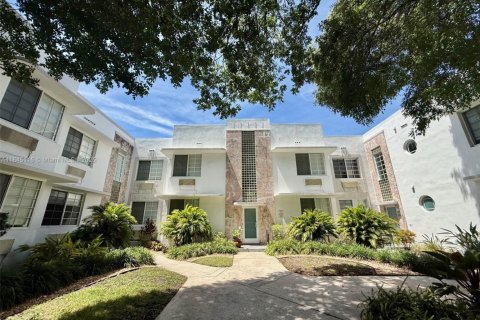 Appartement à louer à Miami Beach, Floride: 46.45 m2 № 1840814 - photo 1