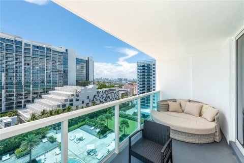 Condo in Miami Beach, Florida, 2 bedrooms № 2243956 - photo 5
