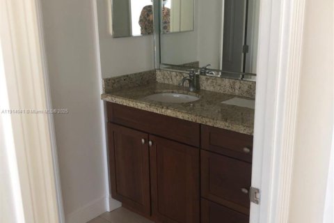 Снять в аренду кондоминиум в Авентура, Флорида 2 спальни, 101.45м2, № 1969521 - фото 10