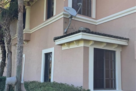 Снять в аренду таунхаус в Уэстон, Флорида 3 спальни, 144.93м2, № 1995881 - фото 19
