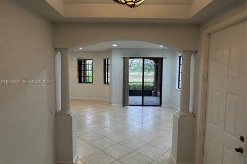 Снять в аренду таунхаус в Уэстон, Флорида 3 спальни, 144.93м2, № 1995881 - фото 21