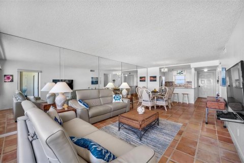 Condominio en alquiler en Clearwater, Florida, 2 dormitorios, 103.21 m2 № 1809914 - foto 17