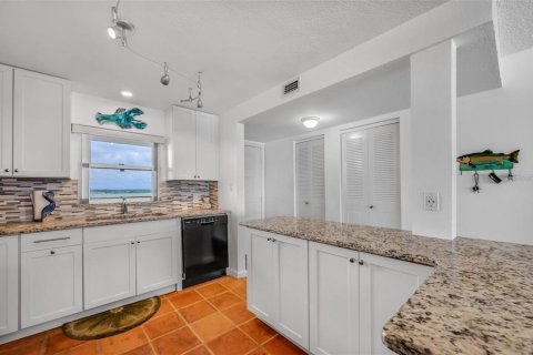 Condominio en alquiler en Clearwater, Florida, 2 dormitorios, 103.21 m2 № 1809914 - foto 12
