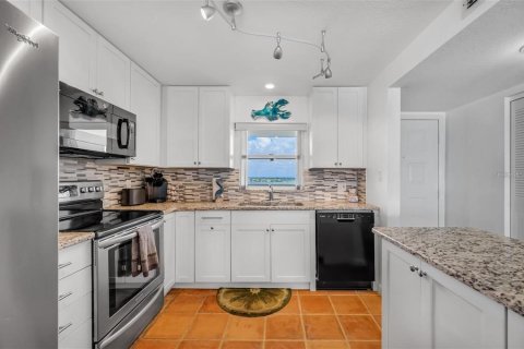 Condominio en alquiler en Clearwater, Florida, 2 dormitorios, 103.21 m2 № 1809914 - foto 13