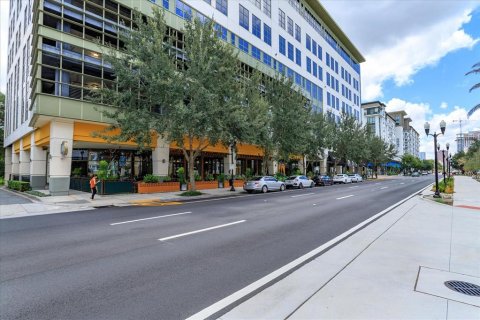 Condo in Orlando, Florida, 3 rooms № 2393605 - photo 18