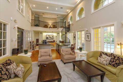 Condo in Orlando, Florida, 3 rooms № 2393605 - photo 14