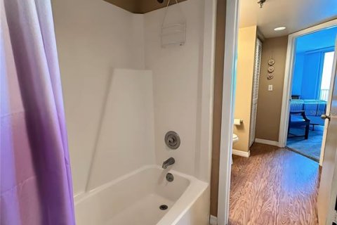 Copropriété à vendre à New Smyrna Beach, Floride: 2 chambres, 82.68 m2 № 1735434 - photo 11