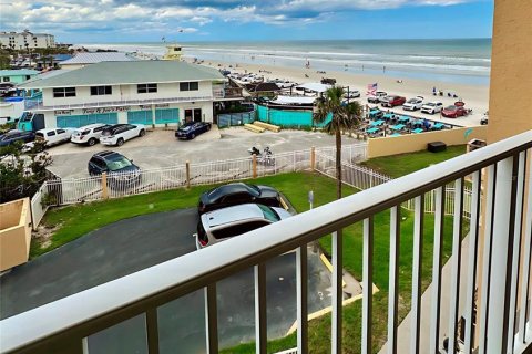 Copropriété à vendre à New Smyrna Beach, Floride: 2 chambres, 82.68 m2 № 1735434 - photo 17