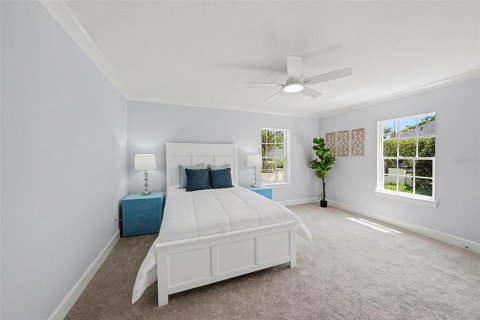 House in Dade City, Florida 6 bedrooms, 476.22 sq.m. № 2151465 - photo 27