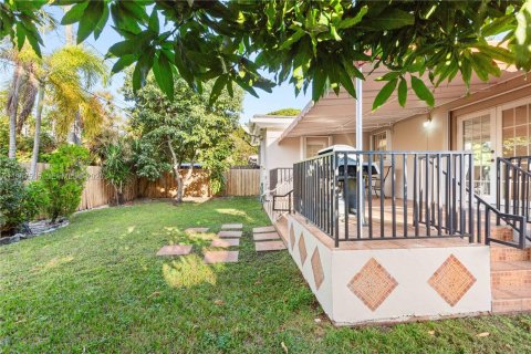 House in Miami, Florida 3 bedrooms, 104.61 sq.m. № 2028722 - photo 29