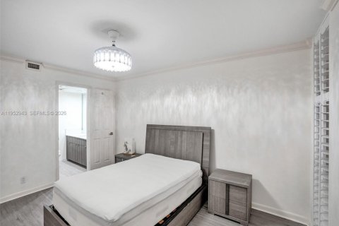 Condominio en venta en Hillsboro Beach, Florida, 3 dormitorios, 193.7 m2 № 2008479 - foto 11