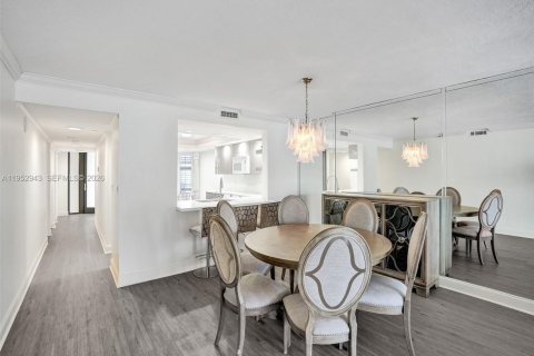 Condominio en venta en Hillsboro Beach, Florida, 3 dormitorios, 193.7 m2 № 2008479 - foto 27