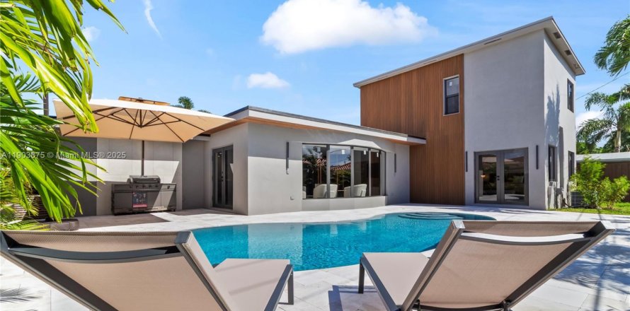 Casa en Fort Lauderdale, Florida 4 dormitorios, 256.32 m2 № 1955188