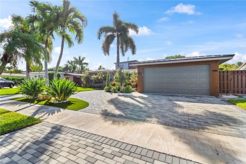 Casa en venta en Fort Lauderdale, Florida, 4 dormitorios, 256.32 m2 № 1955188 - foto 30