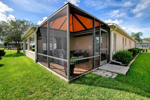 House in The Villages, Florida 4 bedrooms, 278.71 sq.m. № 2359158 - photo 29