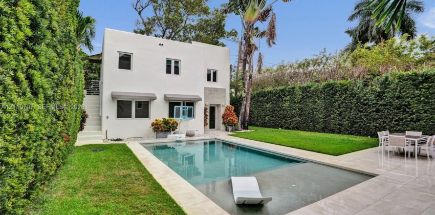 Immobilier commercial à Miami Beach, Floride 52.03 m2 № 2431369