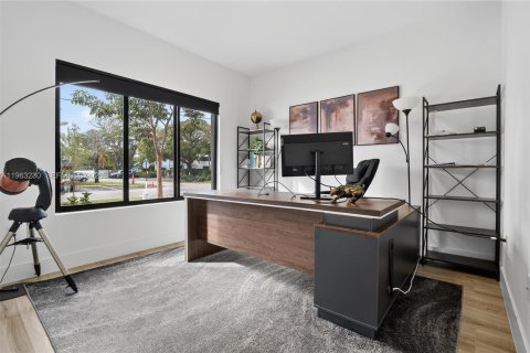 Купить виллу или дом в Форт-Лодердейл, Флорида 4 спальни, 206.99м2, № 2025762 - фото 21