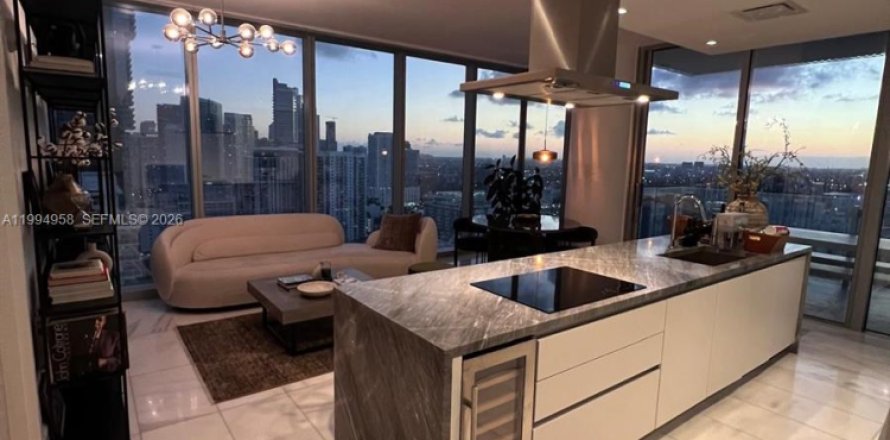 Condo à Miami, Floride, 2 chambres № 2056578