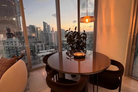 Copropriété à vendre à Miami, Floride: 2 chambres, 88.72 m2 № 2056578 - photo 5