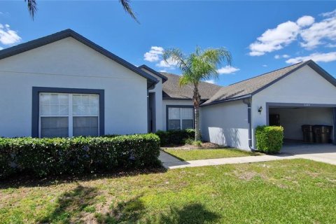 Villa ou maison à vendre à Kissimmee, Floride: 4 chambres, 221.48 m2 № 2142712 - photo 2