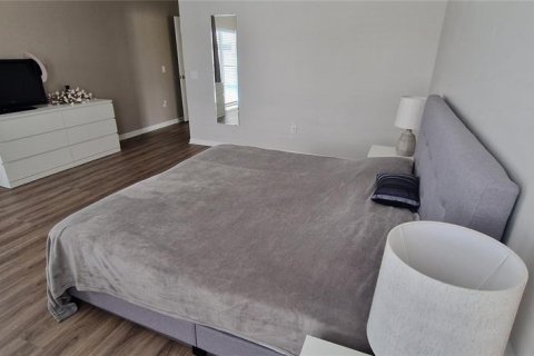 Villa ou maison à vendre à Kissimmee, Floride: 4 chambres, 221.48 m2 № 2142712 - photo 16
