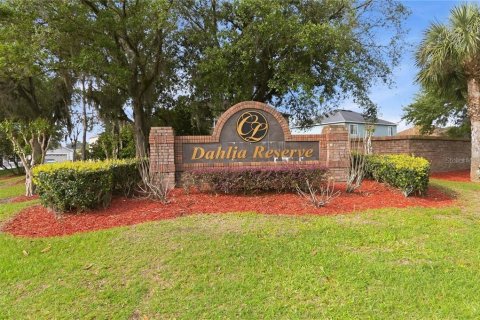 Villa ou maison à vendre à Kissimmee, Floride: 4 chambres, 221.48 m2 № 2142712 - photo 5