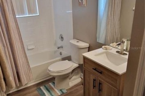 Villa ou maison à vendre à Kissimmee, Floride: 4 chambres, 221.48 m2 № 2142712 - photo 25