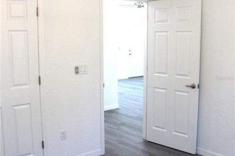 Villa ou maison à vendre à Ocklawaha, Floride: 3 chambres, 122.91 m2 № 2237117 - photo 12
