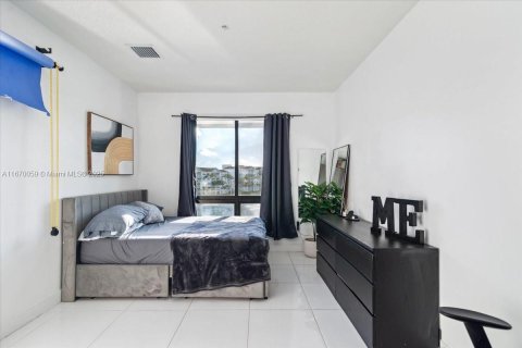 Condominio en venta en Doral, Florida, 2 dormitorios, 104.89 m2 № 1882213 - foto 23