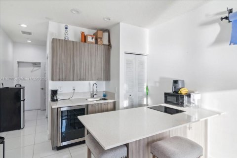 Condominio en venta en Doral, Florida, 2 dormitorios, 104.89 m2 № 1882213 - foto 21