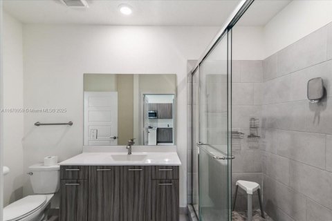 Condominio en venta en Doral, Florida, 2 dormitorios, 104.89 m2 № 1882213 - foto 9