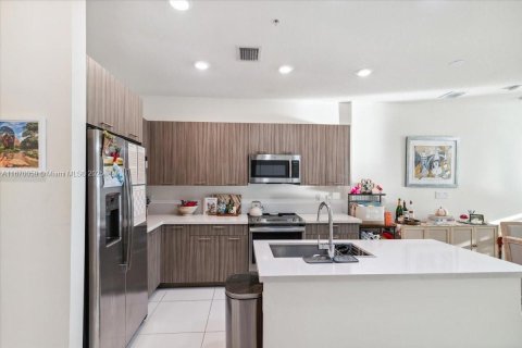 Condominio en venta en Doral, Florida, 2 dormitorios, 104.89 m2 № 1882213 - foto 4