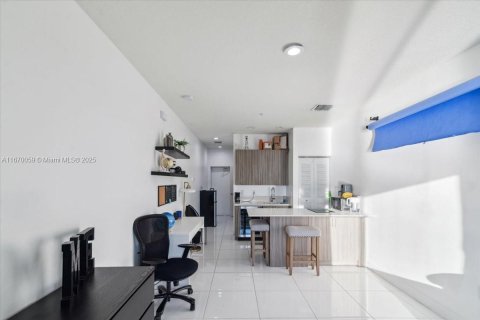 Condominio en venta en Doral, Florida, 2 dormitorios, 104.89 m2 № 1882213 - foto 22